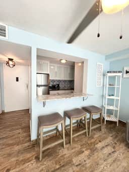 Coral Beach 916 - Image 5