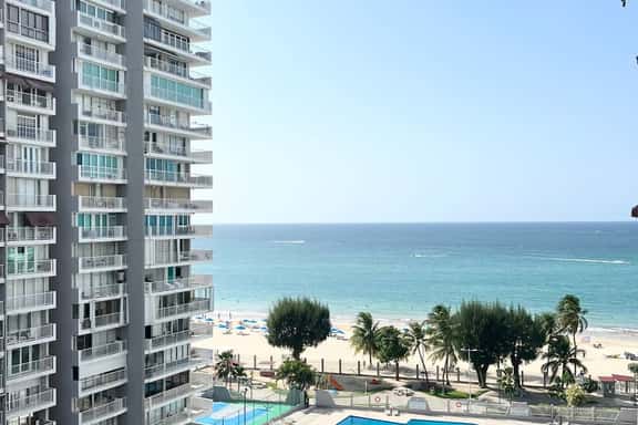 Beachfront Paradise @ Coral Beach, Isla Verde - Image 1
